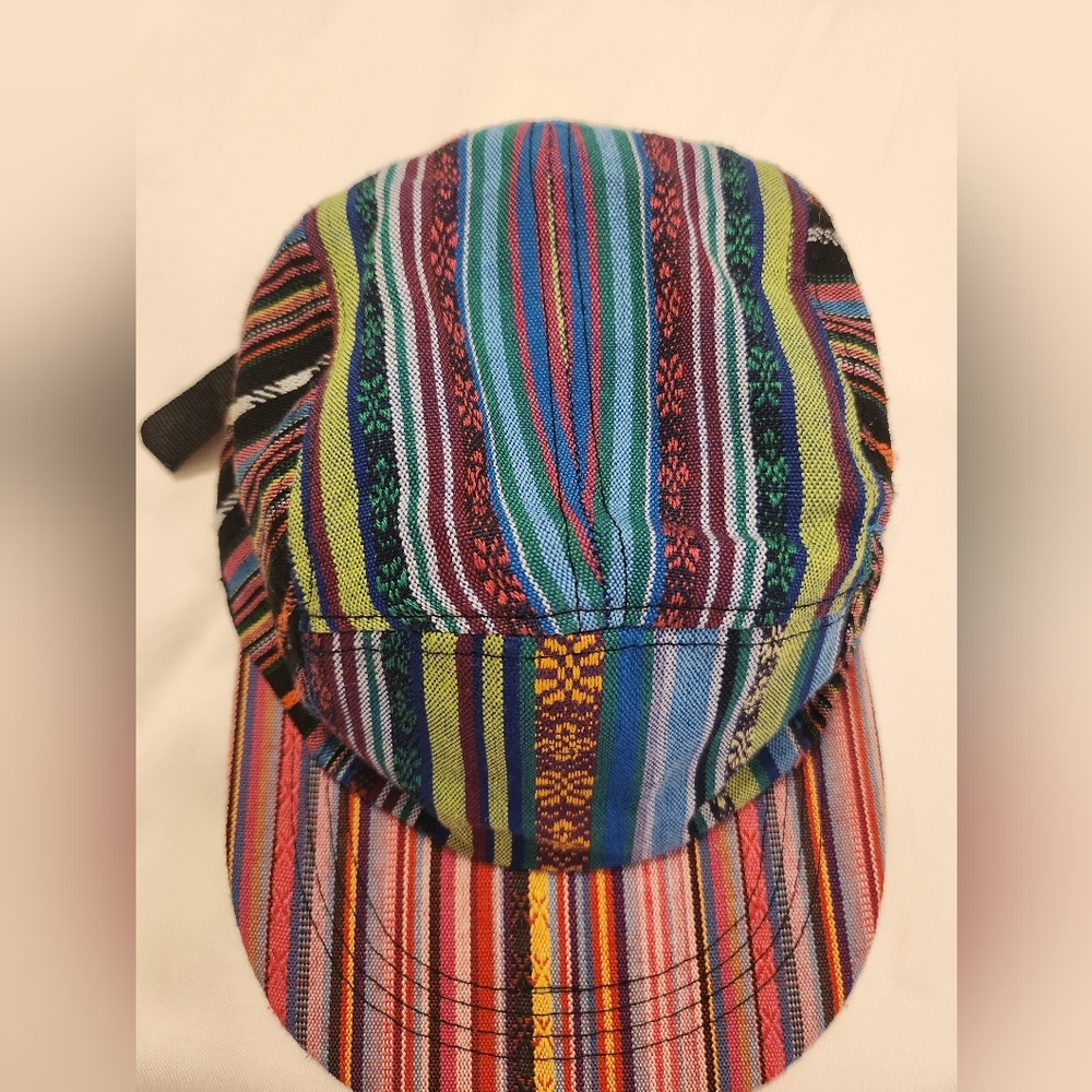 Multicolor Hat - Picture 4 of 9